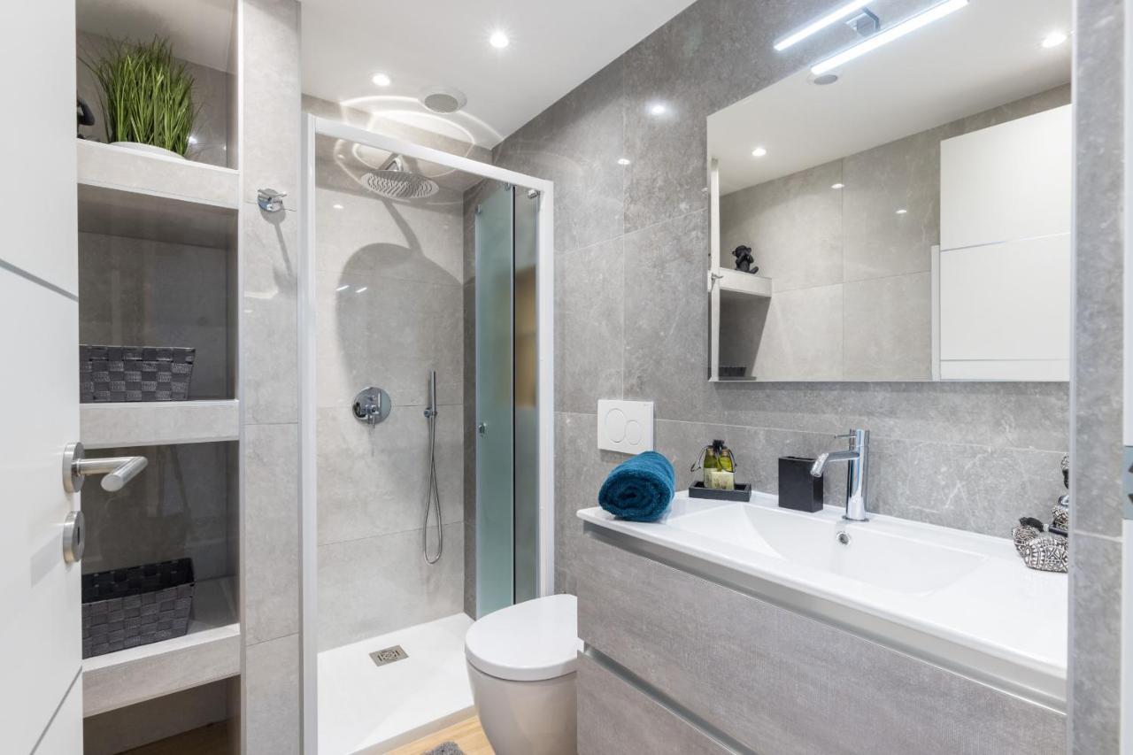 Apartamento Luxury 3 Bdr Garden & Parking - Angels' Garden Niza Exterior foto